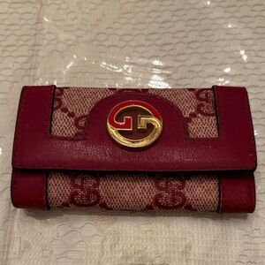 Gucci Burgundy and Gold Women's Card Wallet/Key Case